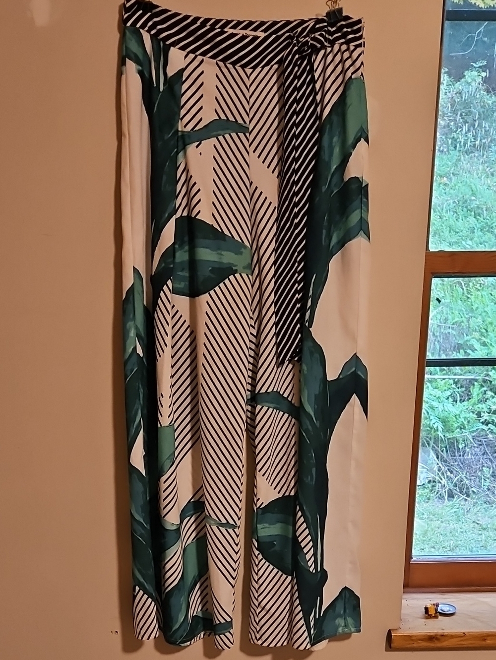 Jealous Tomato White Pants with Green Leaf Print and Black Stripe Waist Tie